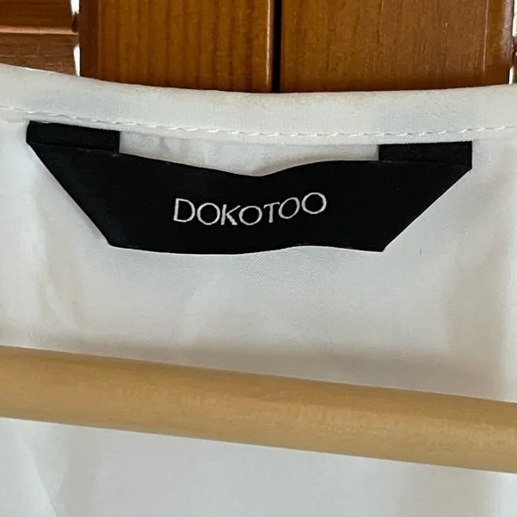 Dokotoo Dress White like new no tags - Picture 7 of 9